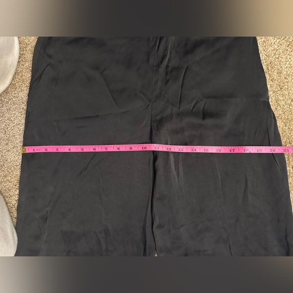Express Satin Dress Pants - Picture 6 of 10